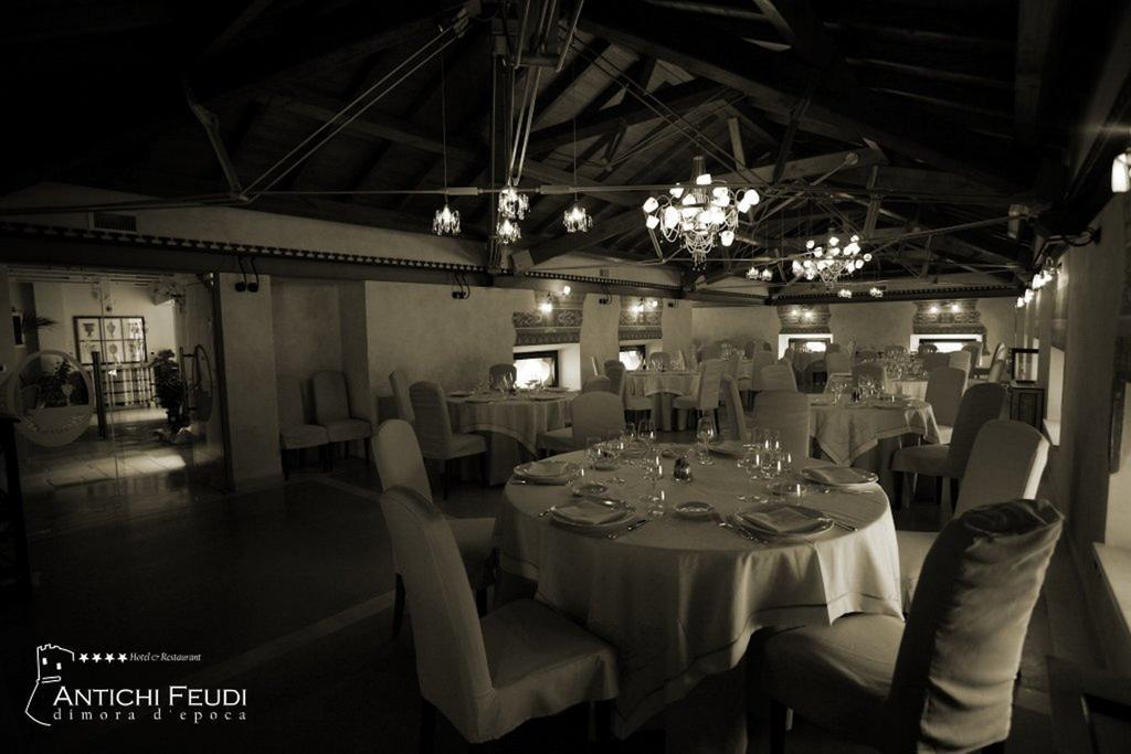 Antichi Feudi Dimora D'Epoca Hotel Teggiano ภายนอก รูปภาพ