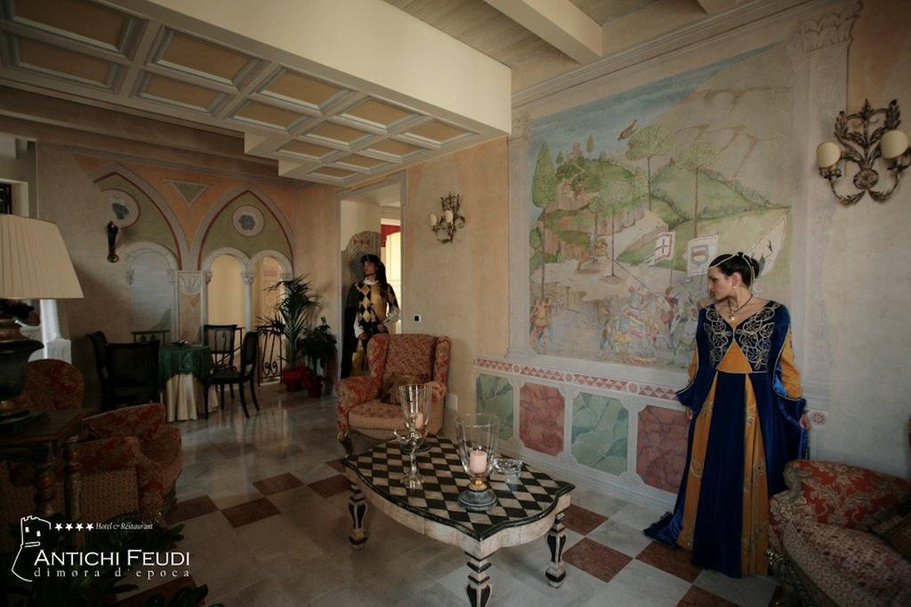 Antichi Feudi Dimora D'Epoca Hotel Teggiano ภายนอก รูปภาพ