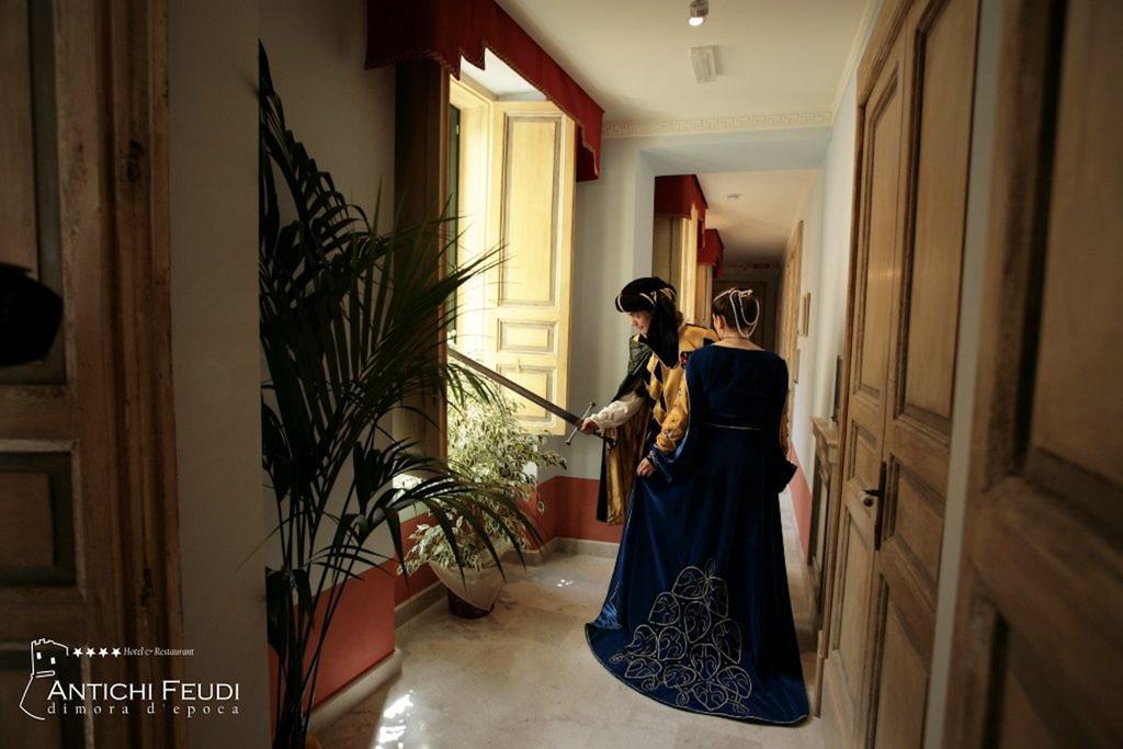 Antichi Feudi Dimora D'Epoca Hotel Teggiano ภายนอก รูปภาพ