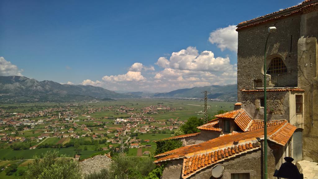 Antichi Feudi Dimora D'Epoca Hotel Teggiano ภายนอก รูปภาพ